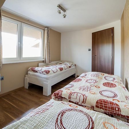 Apartmany Janka + Camp Bešeňová エクステリア 写真