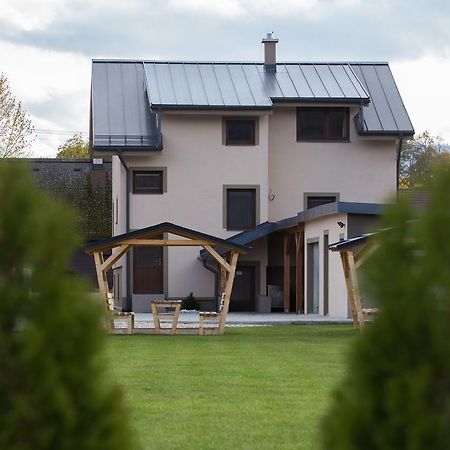 Apartmany Janka + Camp Bešeňová エクステリア 写真