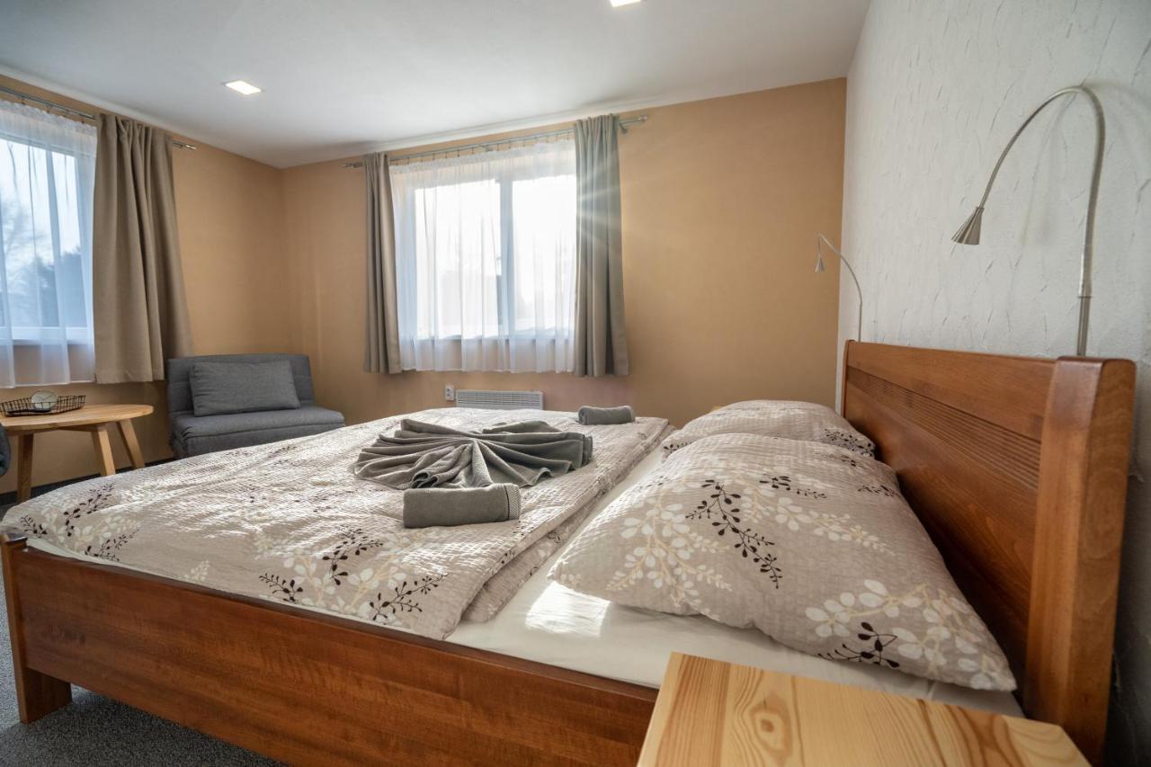 Apartmany Janka + Camp Bešeňová エクステリア 写真