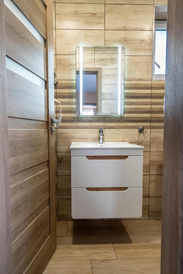Apartmany Janka + Camp Bešeňová エクステリア 写真