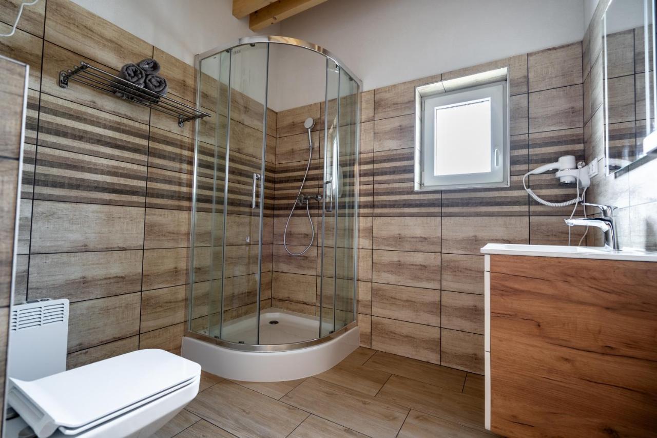 Apartmany Janka + Camp Bešeňová エクステリア 写真