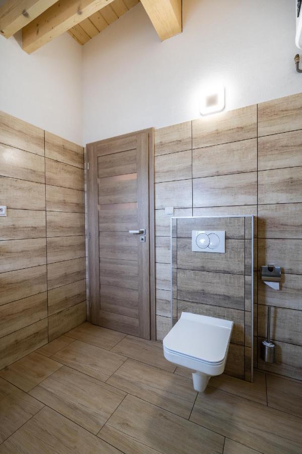 Apartmany Janka + Camp Bešeňová エクステリア 写真