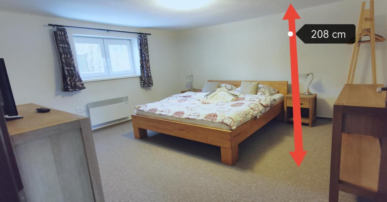 Apartmany Janka + Camp Bešeňová エクステリア 写真