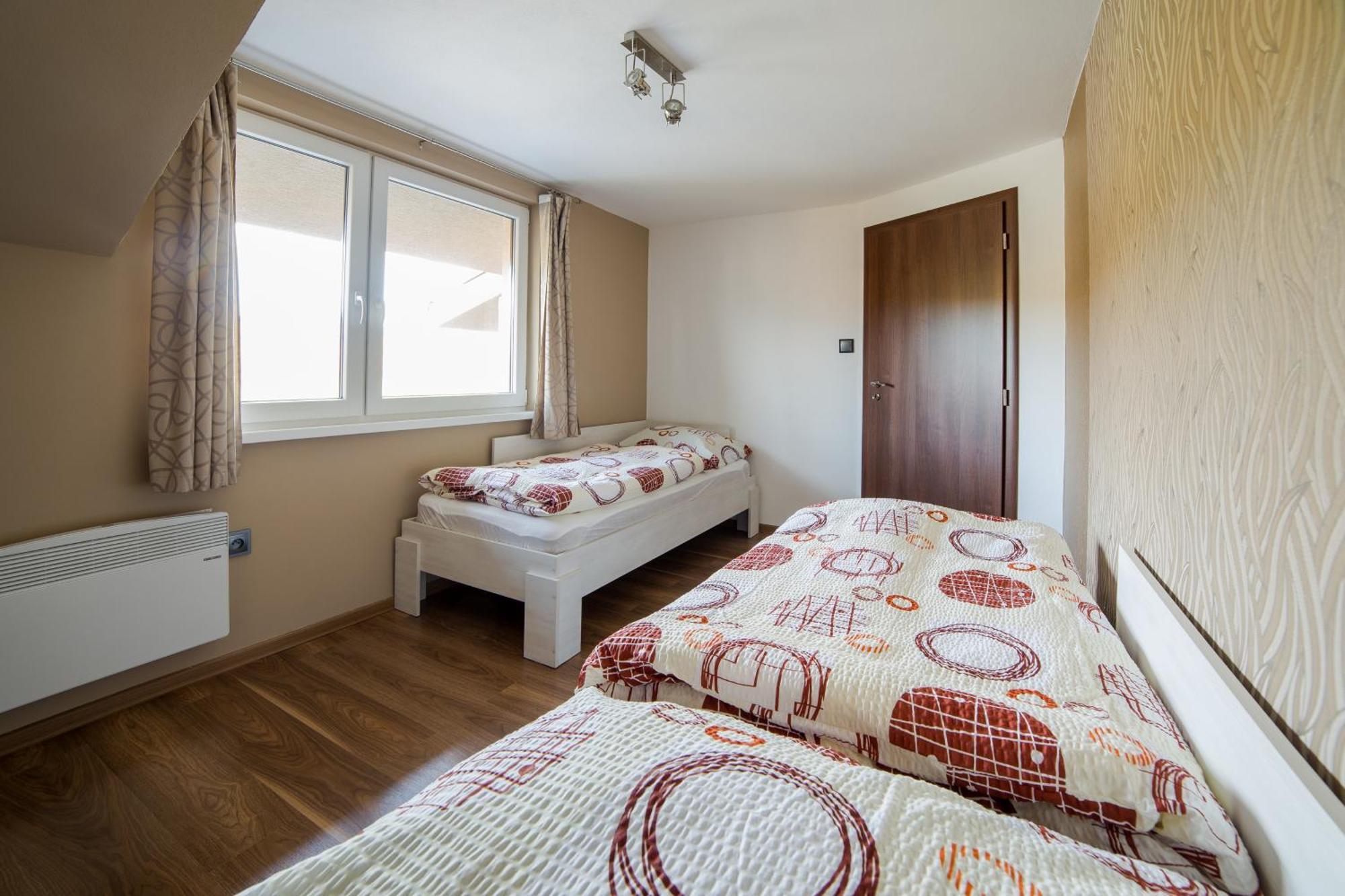 Apartmany Janka + Camp Bešeňová エクステリア 写真