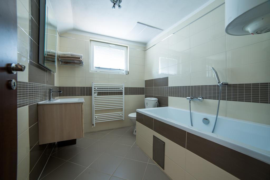 Apartmany Janka + Camp Bešeňová エクステリア 写真