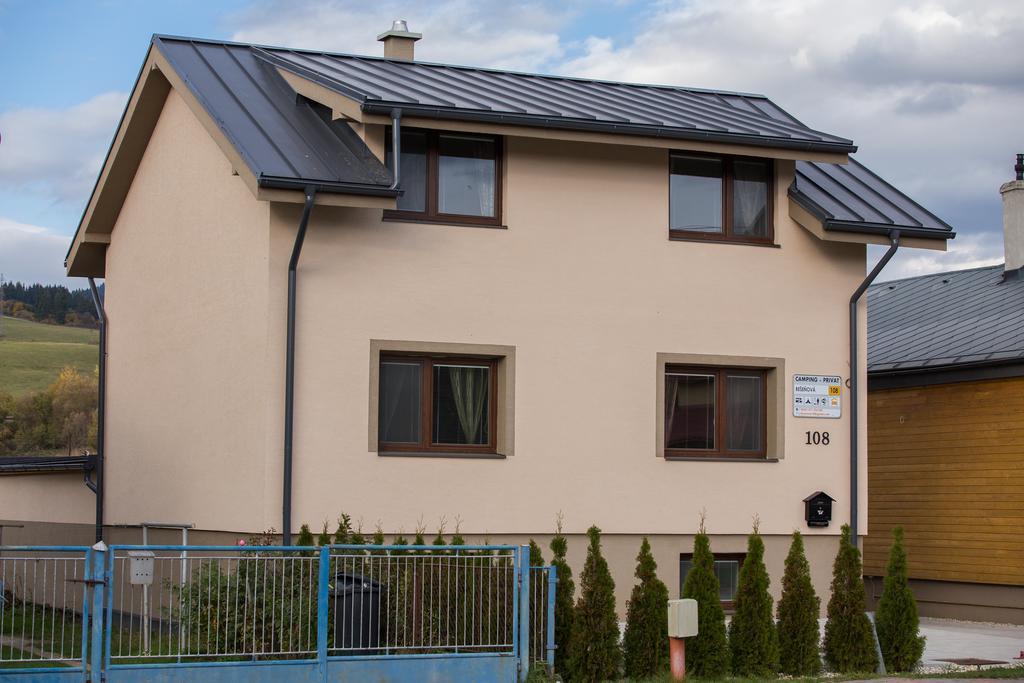 Apartmany Janka + Camp Bešeňová エクステリア 写真